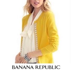 Banana Republic yellow sweater